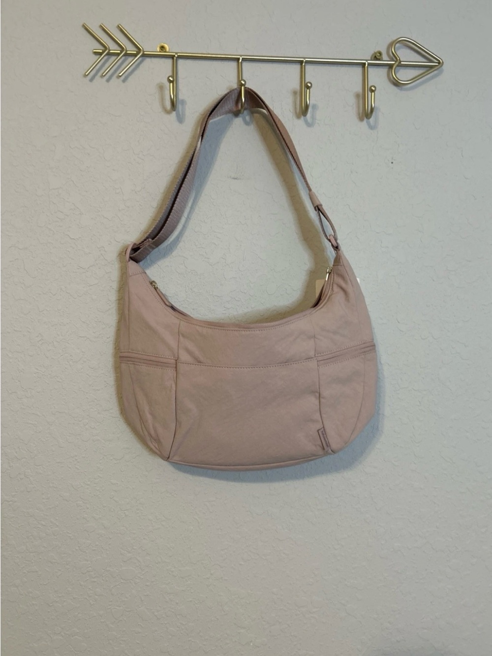 Lululemon Slouchy Sling Bag 6L Mink Berry Pink Crossbody Shoulder Bag NWT - Picture 4 of 5